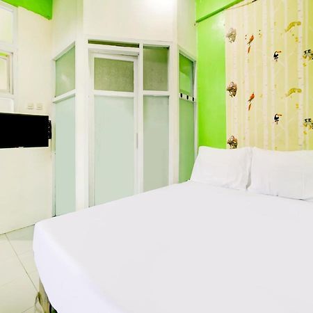 Oyo Life 3103 Opo Homestay & Kost มะลัง ภายนอก รูปภาพ